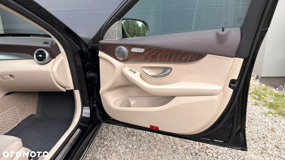 Mercedes-Benz Klasa C 220 d 9G-TRONIC Avantgarde - 31