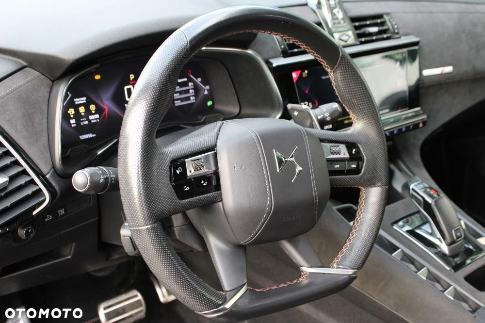 DS Automobiles DS 7 Crossback - 10