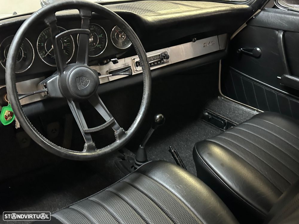 Porsche 912 - 8