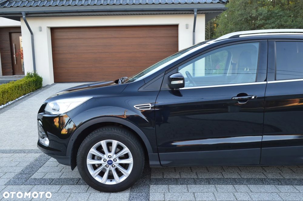 Ford Kuga 1.5 EcoBoost 2x4 Titanium - 17