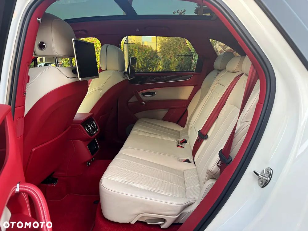 Bentley Bentayga V8 - 18