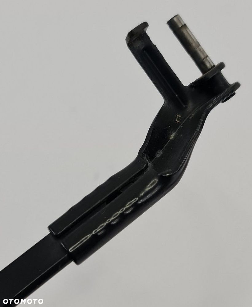 RAMIE WYCIERACZKI LEWE MERCEDES W212 EUROPA - 2