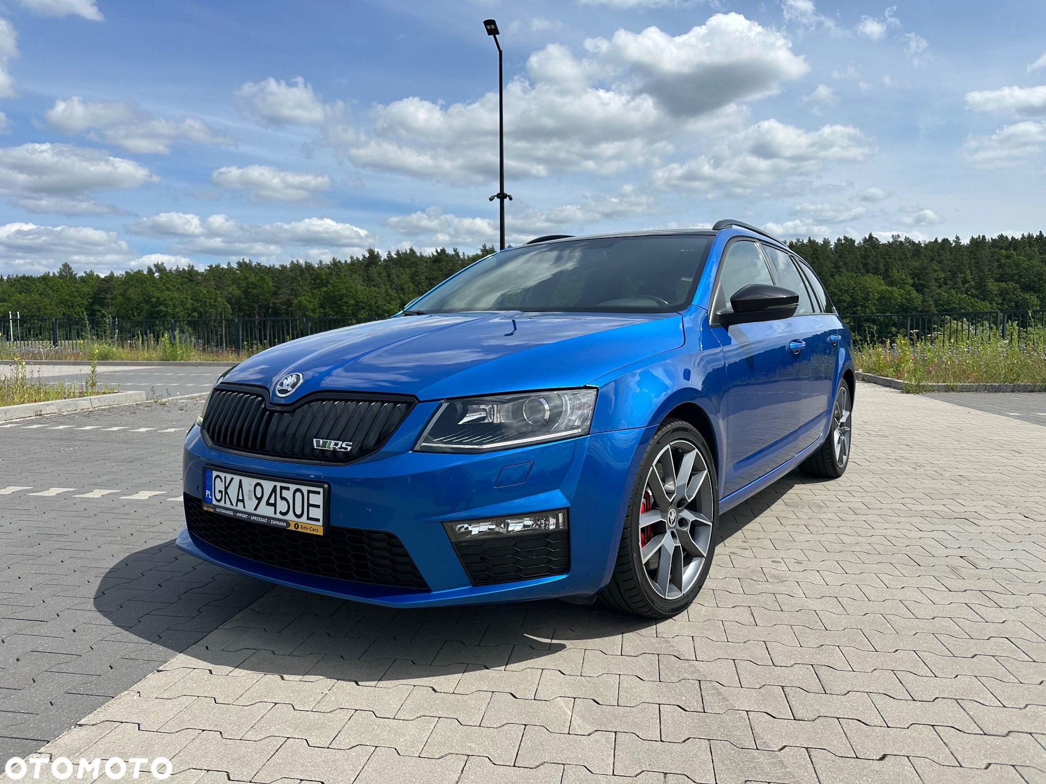 Skoda Octavia Combi 2.0 TDI DSG RS - 1