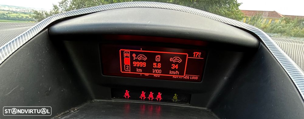Peugeot 207 1.4 HDi Premium - 25