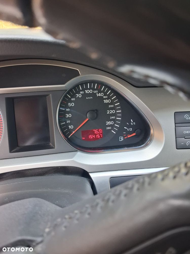 Audi A6 Avant 2.0 TDI - 14