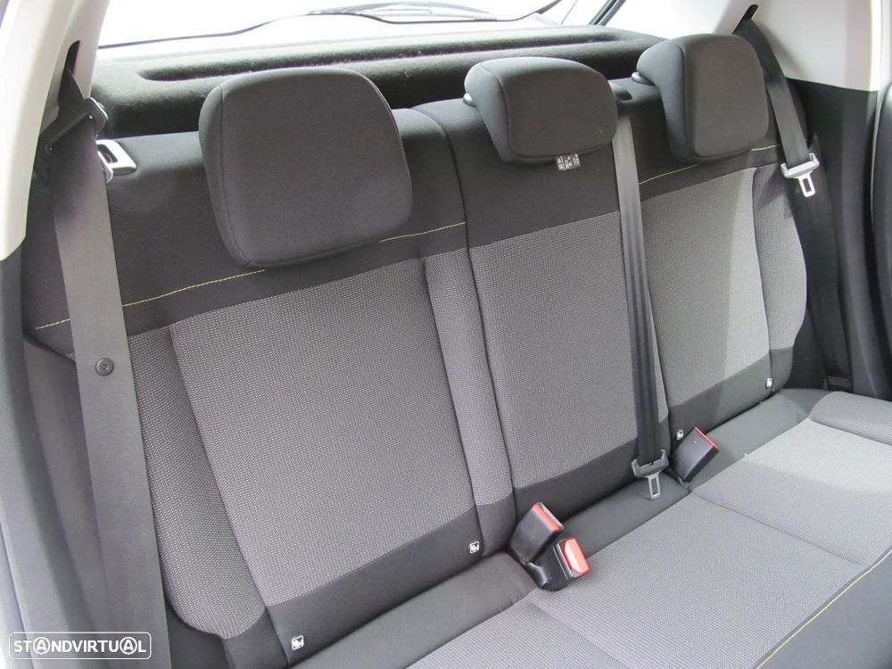 Citroën C3 1.2 PureTech Feel - 8