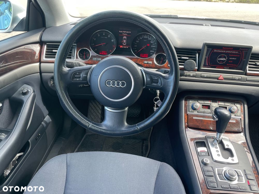 Audi A8 - 3