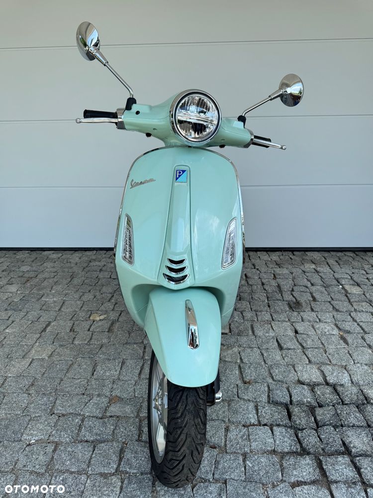 Piaggio Vespa - 10