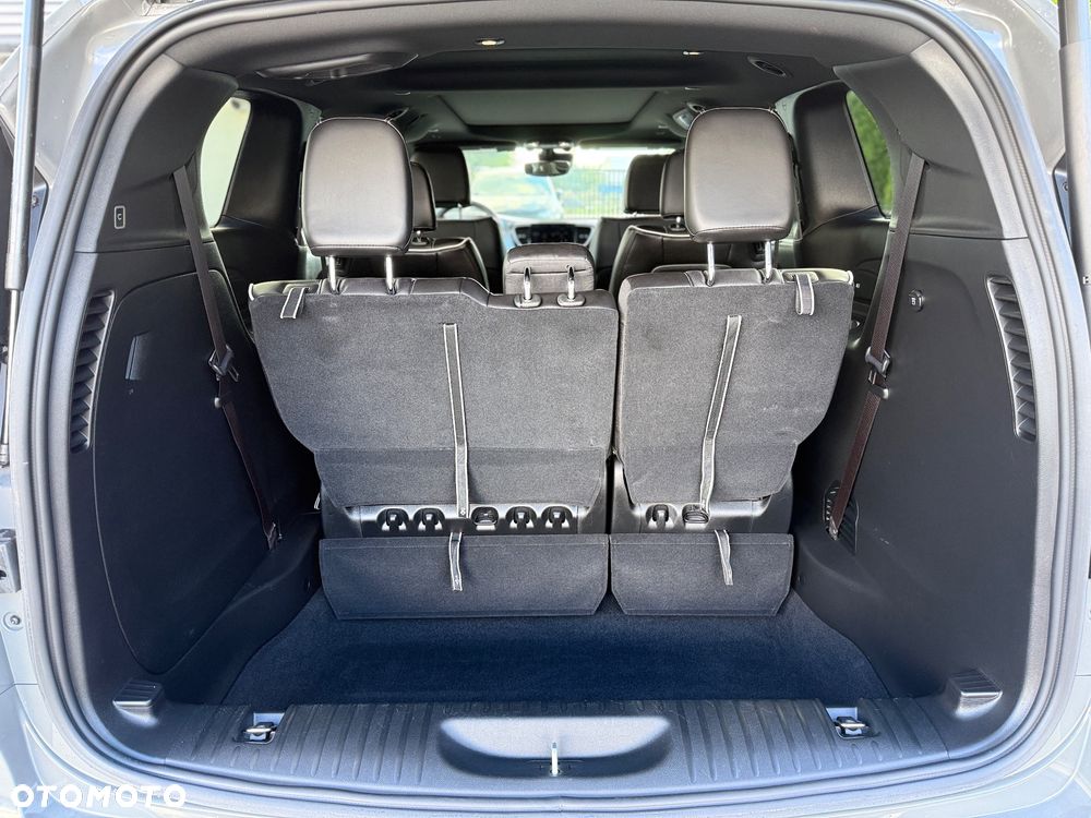 Chrysler Pacifica - 25