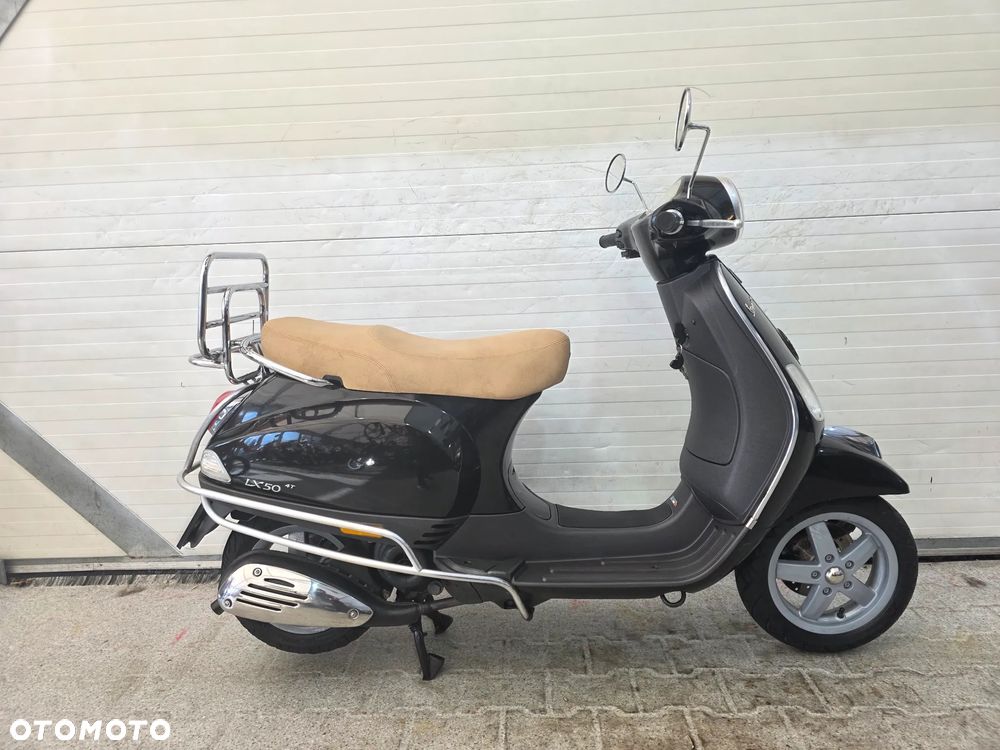 Piaggio Vespa - 4