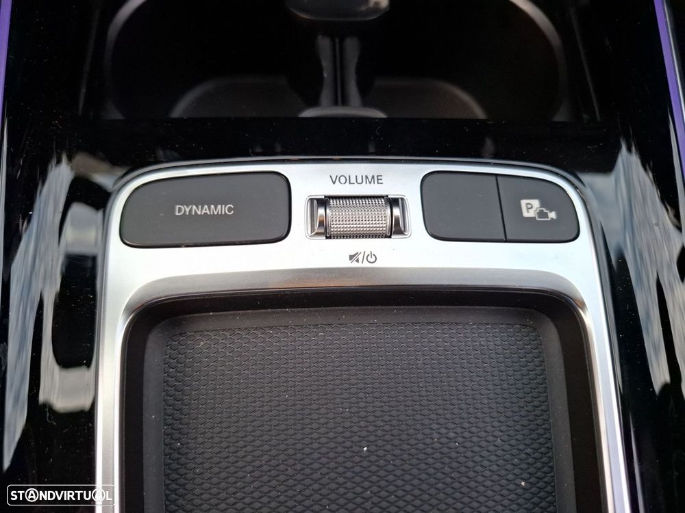 Mercedes-Benz GLA 180 d AMG Line - 21