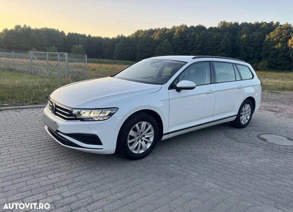 Volkswagen Passat 2.0 TDI SCR DSG Business - 1