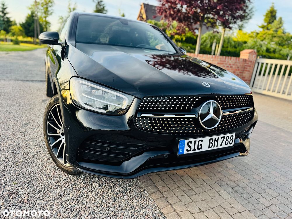 Mercedes-Benz GLC 300 d 4Matic 9G-TRONIC AMG Line Plus - 30