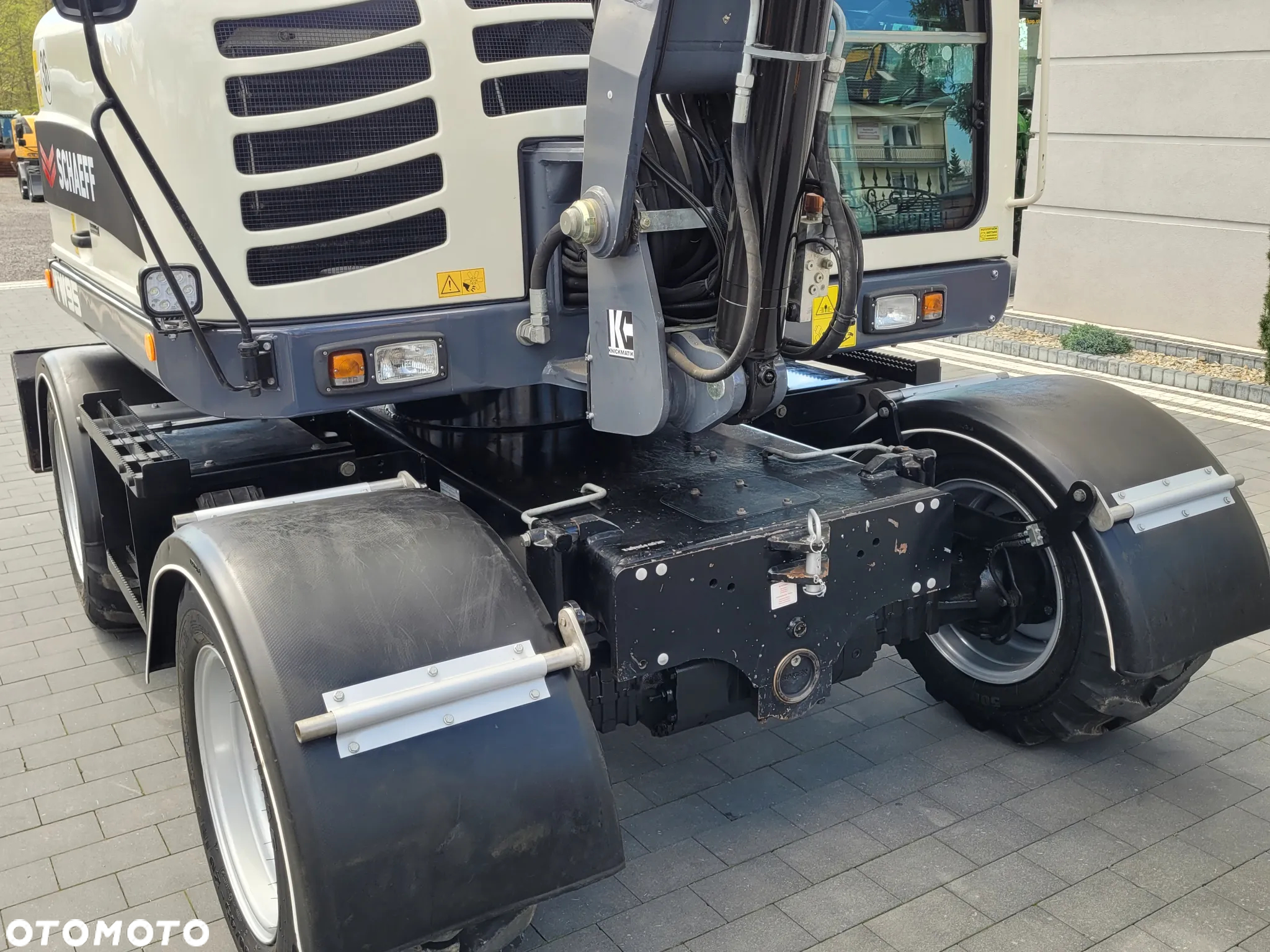 Schaeff TW95 / ROTOTILT ze szczypcami / bogate wyposażenie / - 10