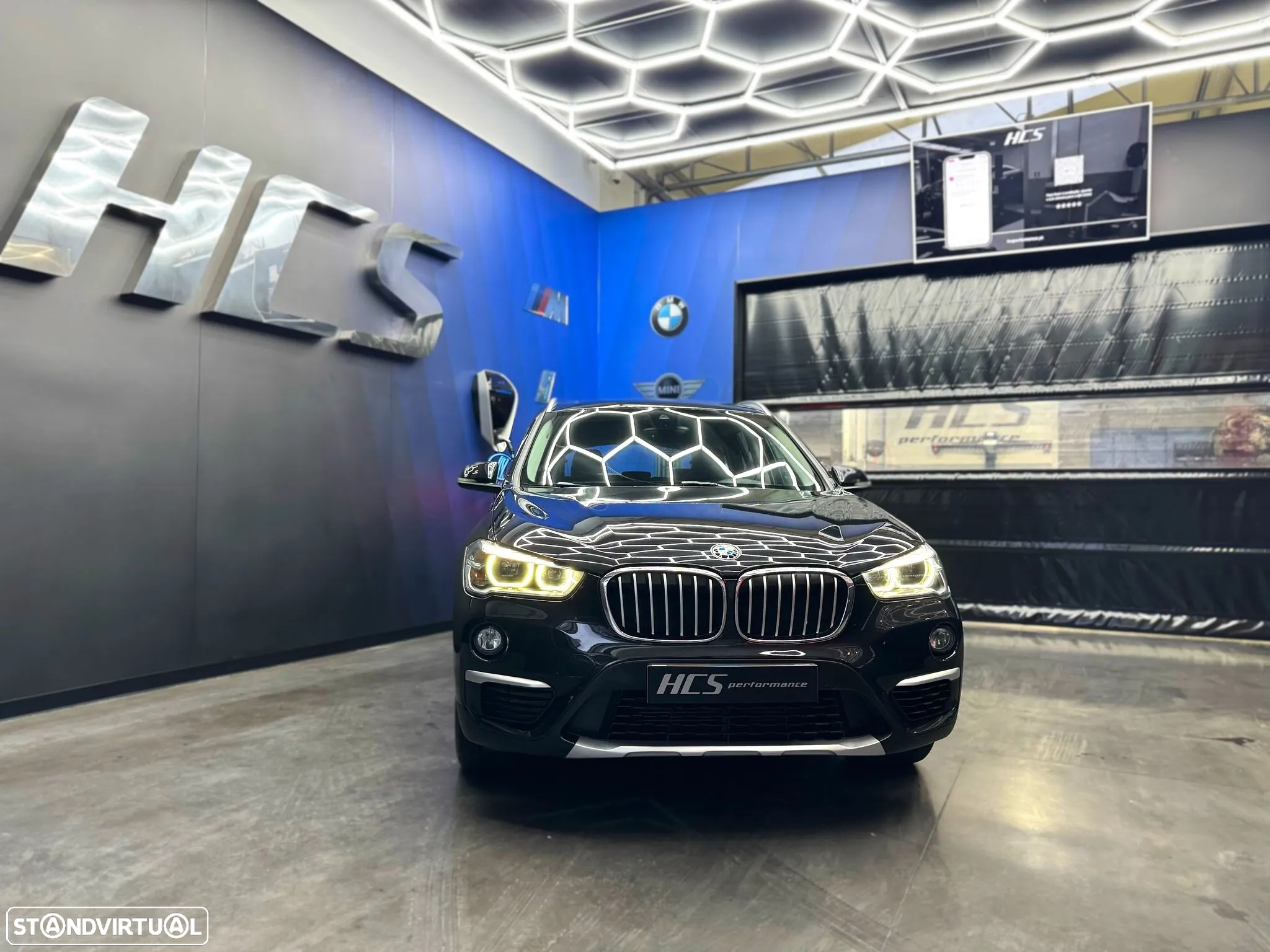 BMW X1 18 d sDrive Auto Line Sport - 12