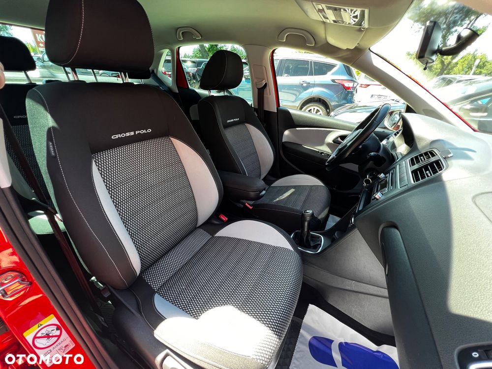 Volkswagen Polo 1.2 Cross - 14