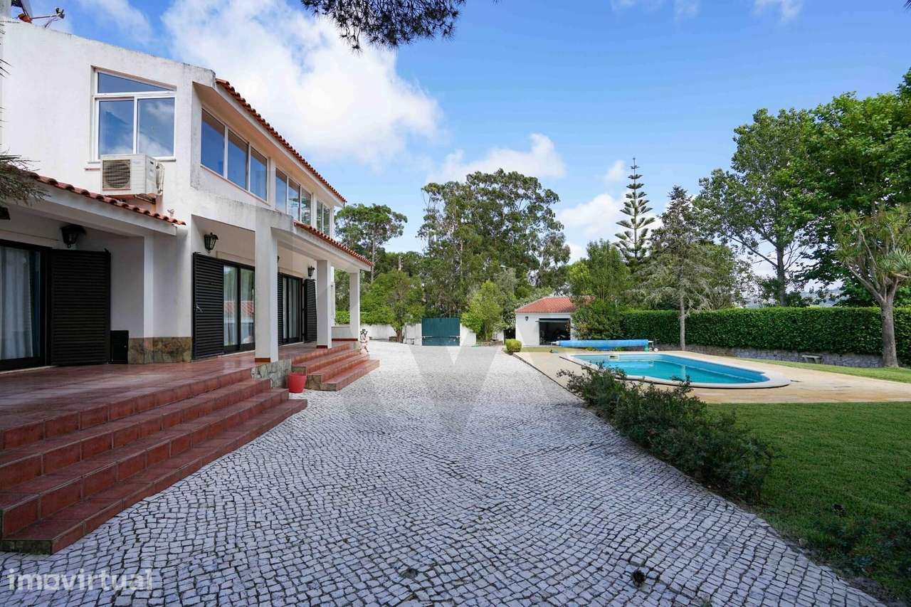 Moradia Isolada T6 com Piscina, Jacuzzi, Anexo e Casa de Convidados – - Grande imagem: 4/59