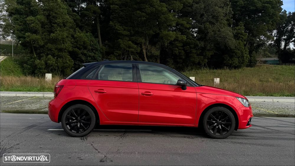 Audi A1 Sportback 1.6 TDi S-line S tronic - 7