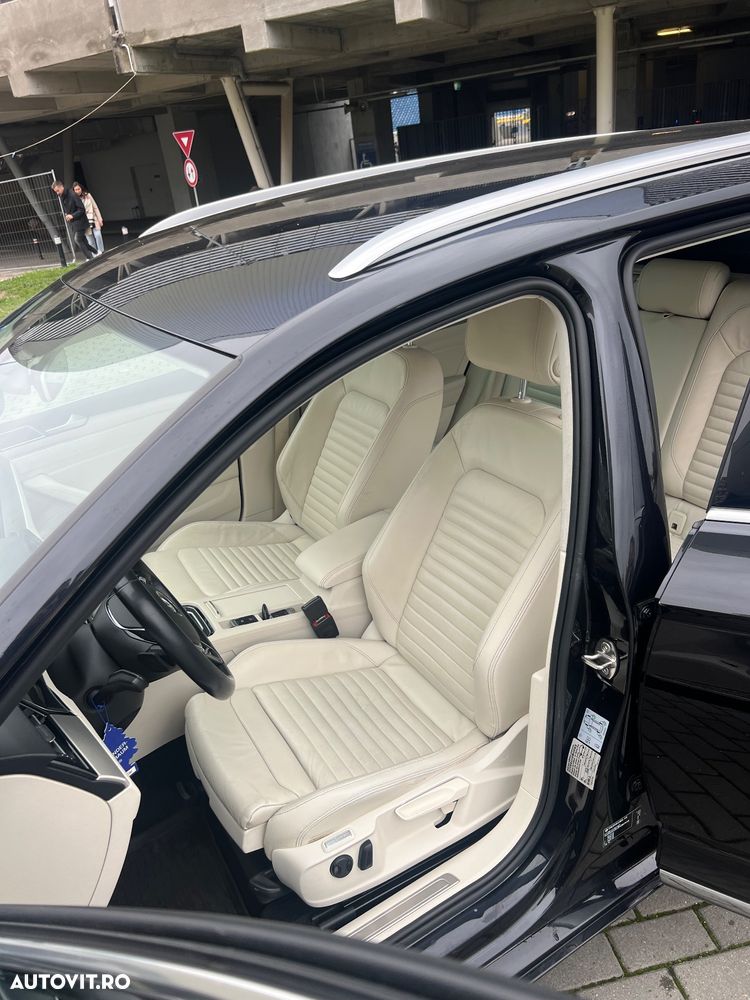 Volkswagen Passat Variant 2.0 TDI DSG 4Motion Highline - 7