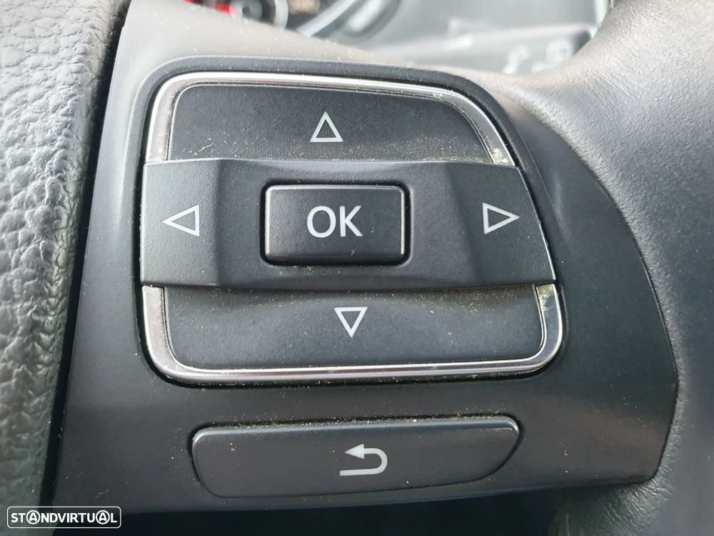 VW Golf 1.6 TDi Confortline - 10