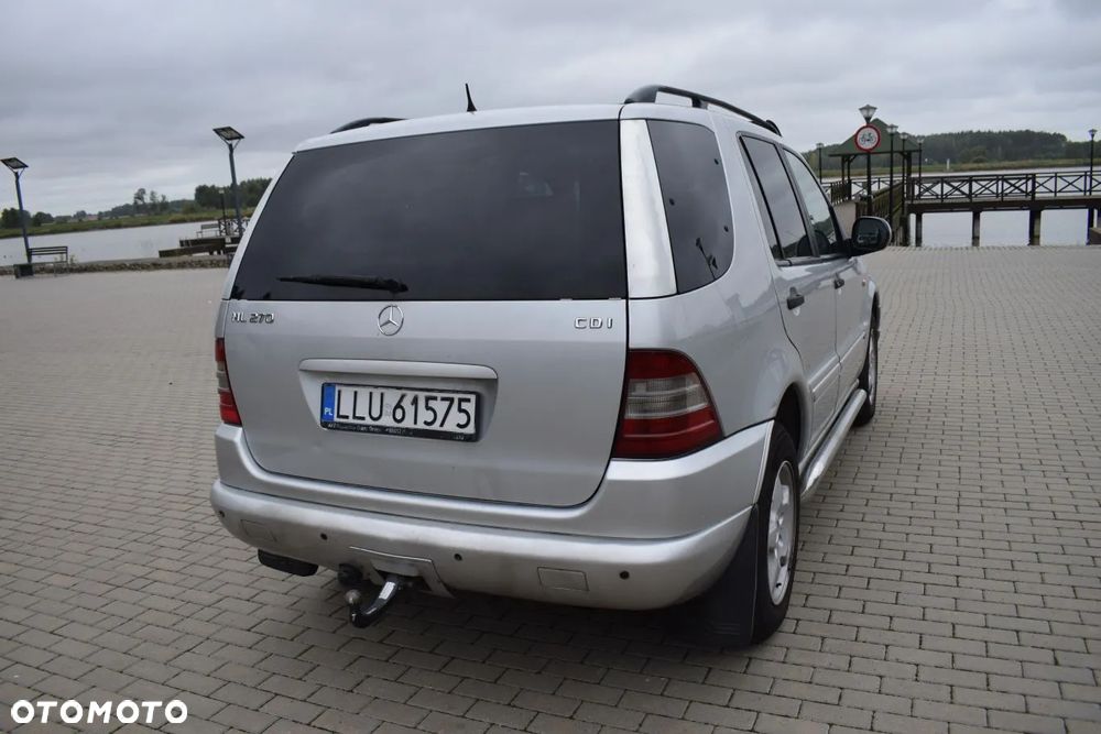 Mercedes-Benz ML - 4