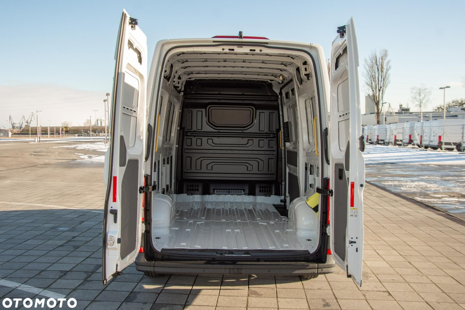 Volkswagen Crafter - 10