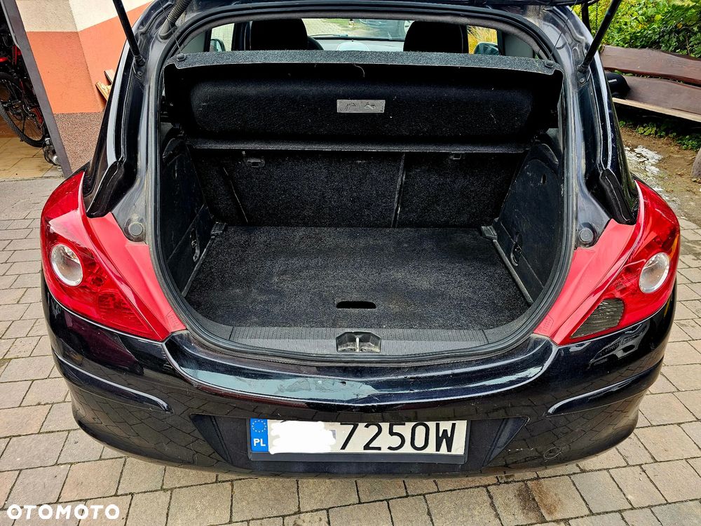 Opel Corsa 1.2 16V Essentia - 7