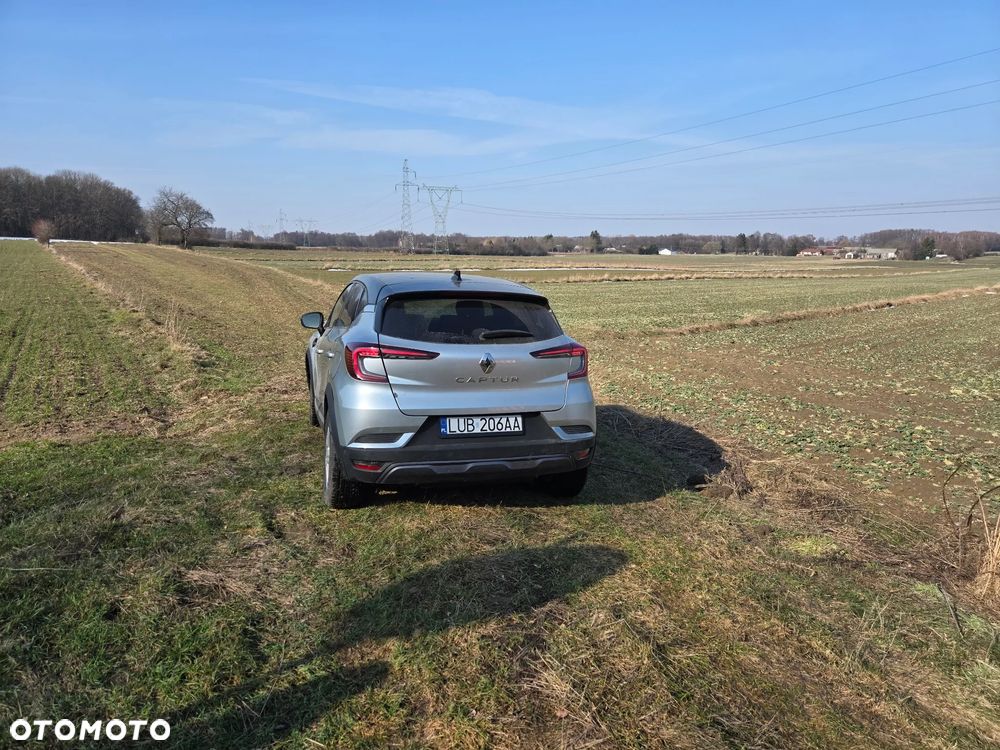 Renault Captur E-TECH 160 INTENS - 9