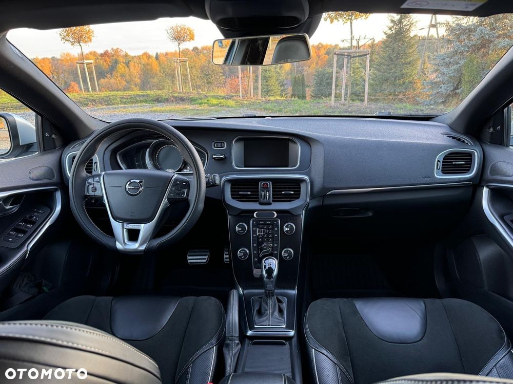 Volvo V40 D2 Drive-E Kinetic - 33
