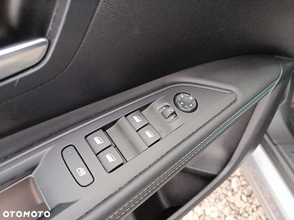 Peugeot 3008 1.5 BlueHDi Allure Pack S&S EAT8 - 12