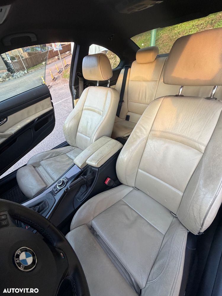 BMW Seria 3 320d xDrive Aut. - 11