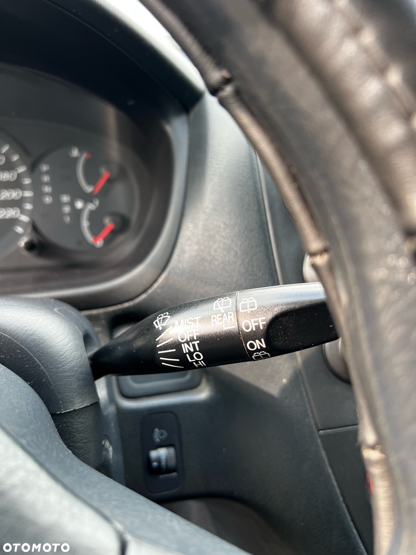 Honda Civic 1.6i ES - 10