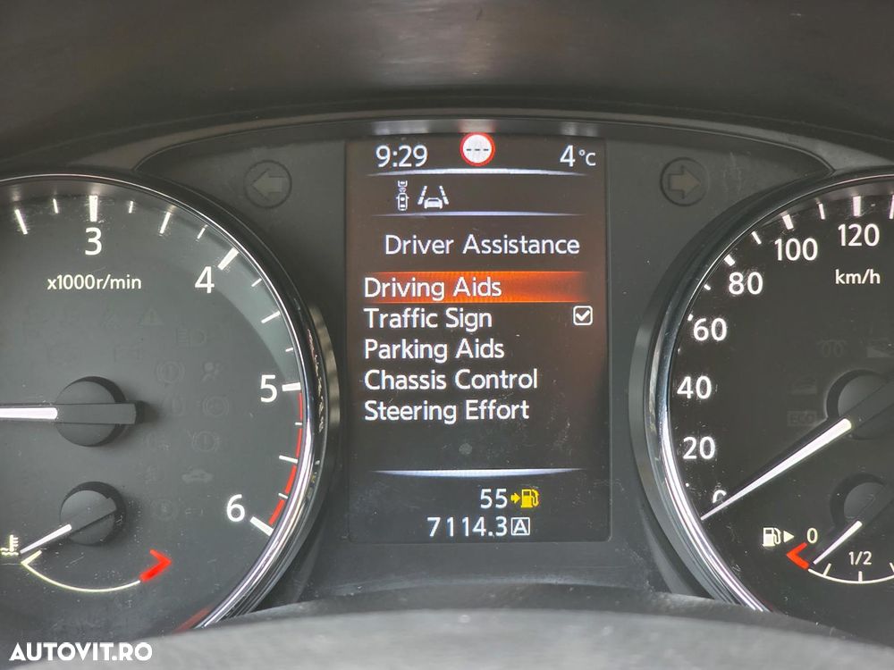 Nissan Qashqai 1.5 DCI N-Connecta - 19