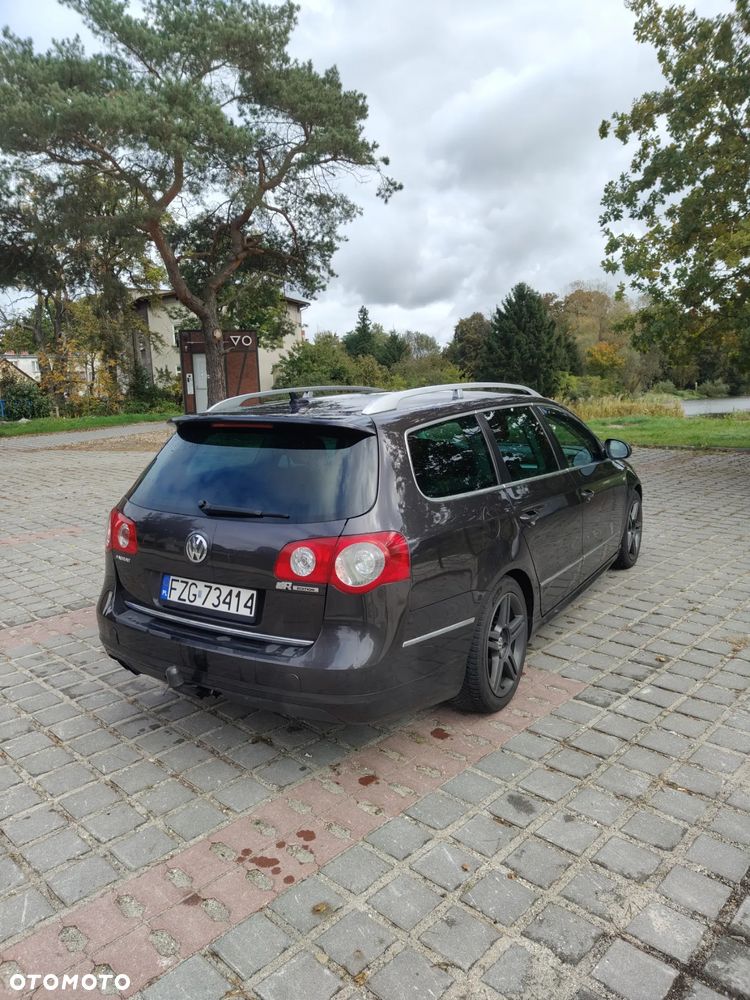 Volkswagen Passat 2.0 TDI DPF Sportline DSG - 11