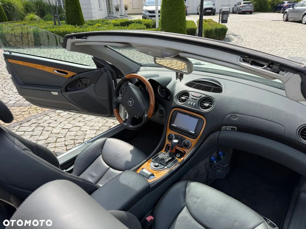 Mercedes-Benz SL 500 - 21
