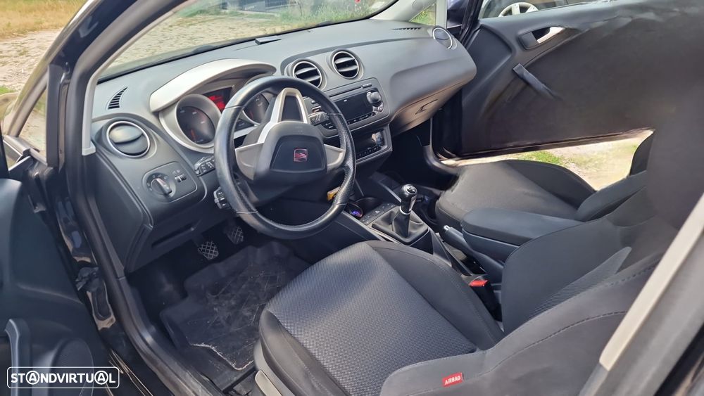 SEAT Ibiza 1.6 TDI Sport DPF - 4