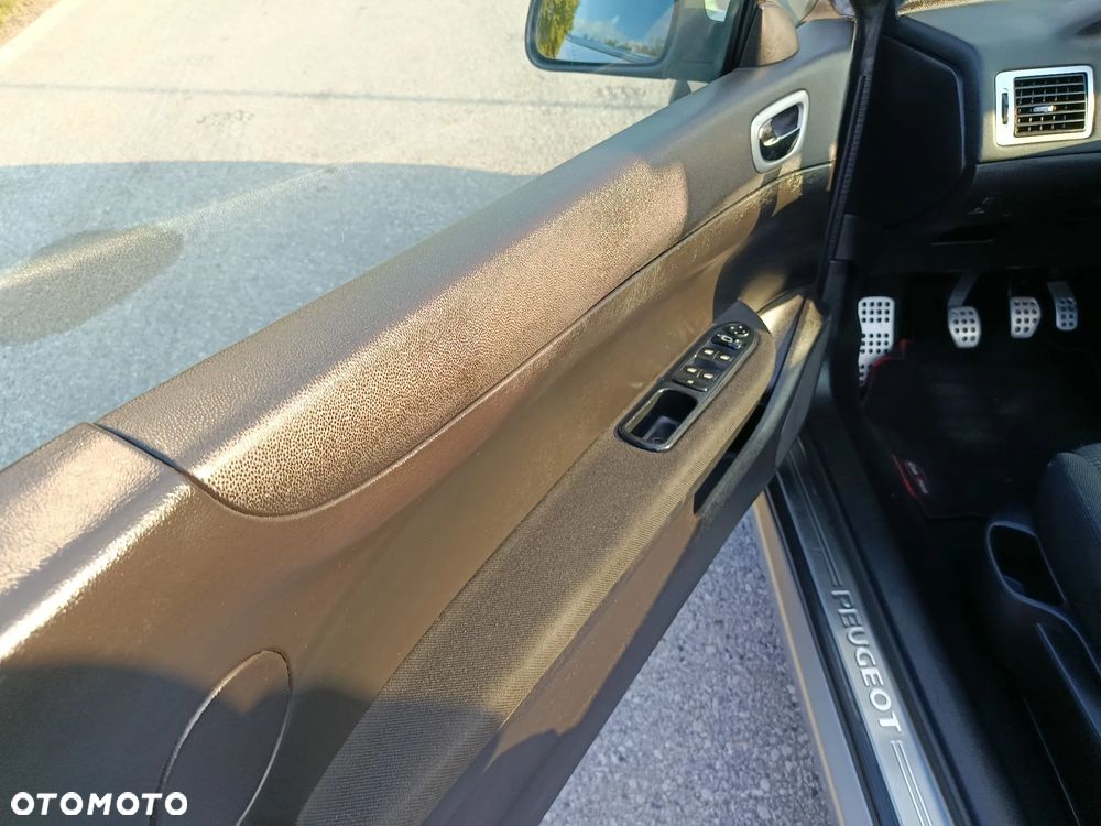 Peugeot 307 CC - 27