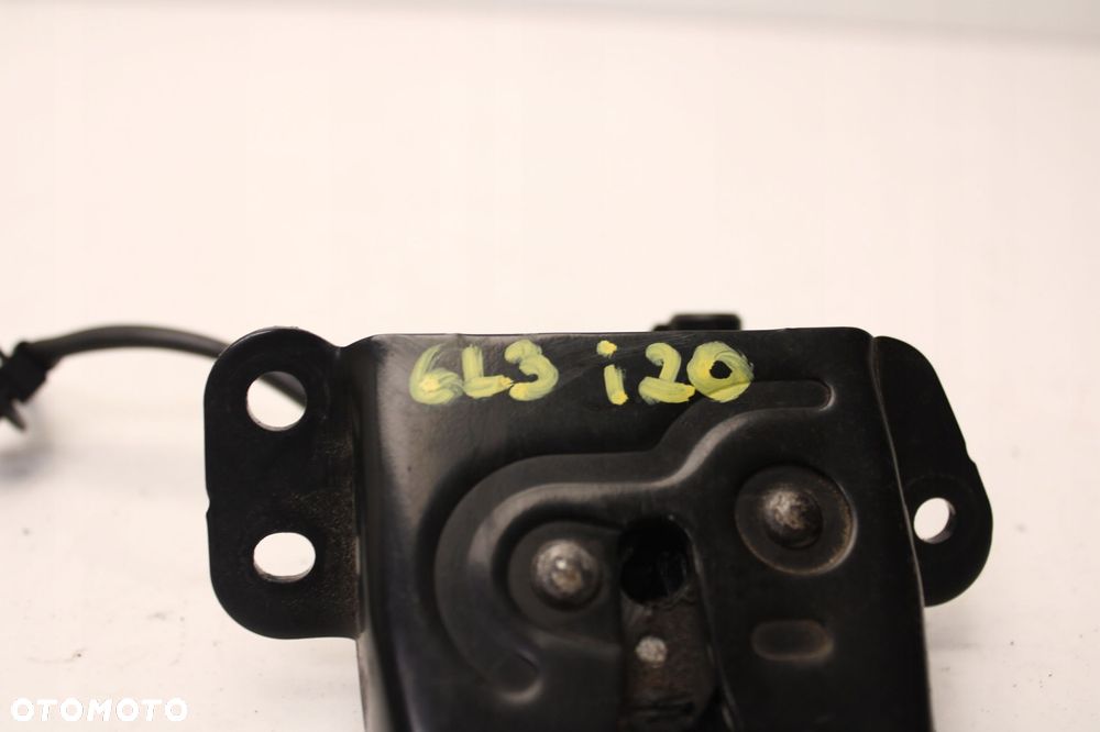 hyundai i20 i 08r- zamek klapy bagażnika tył tylny - 5