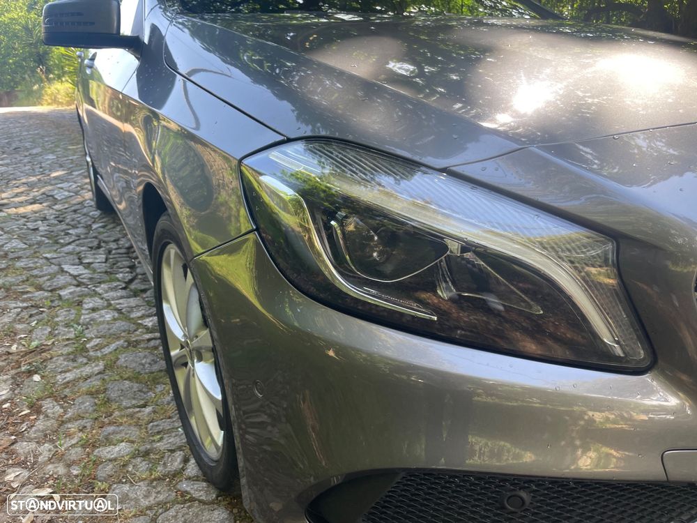 Mercedes-Benz A 160 CDI Urban - 12
