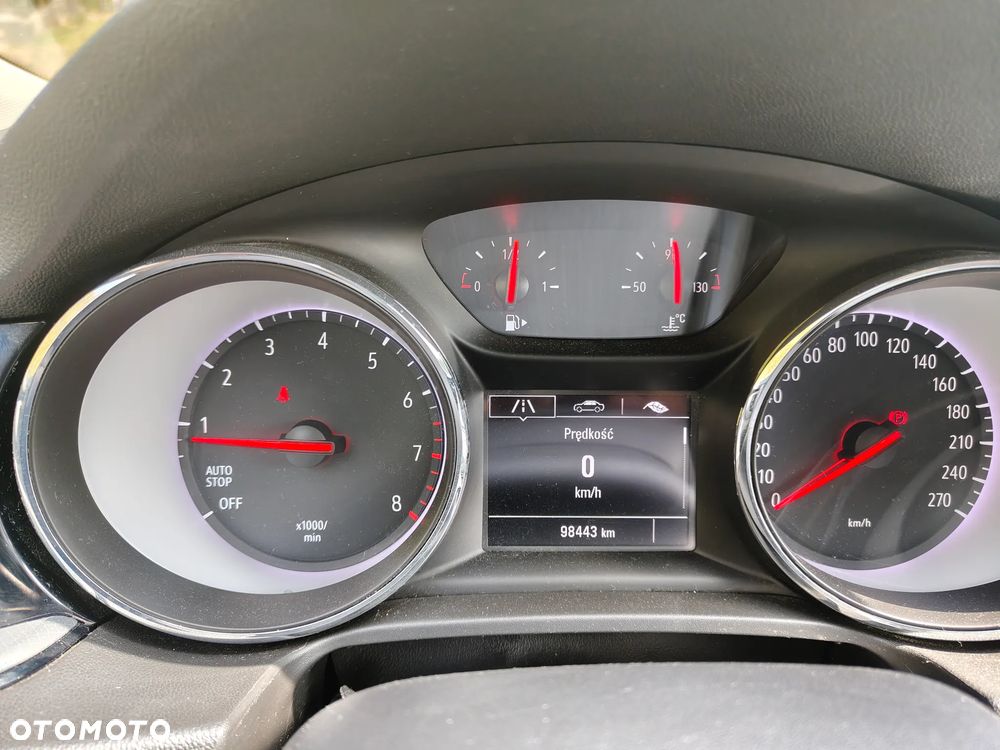 Opel Insignia - 14