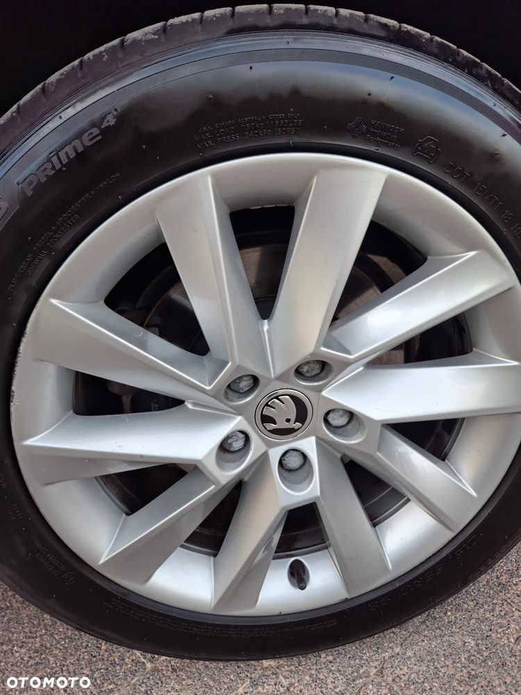 Skoda Superb 2.0 TDI Ambition DSG7 - 15