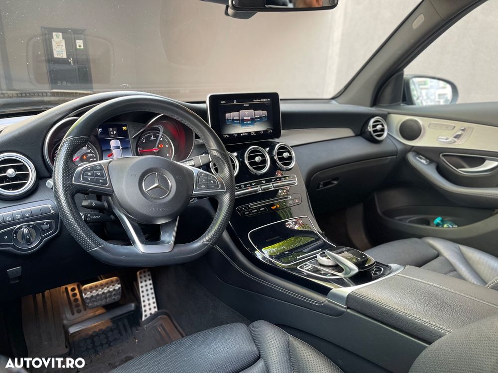 Mercedes-Benz GLC 250 d 4Matic 9G-TRONIC AMG Line - 20