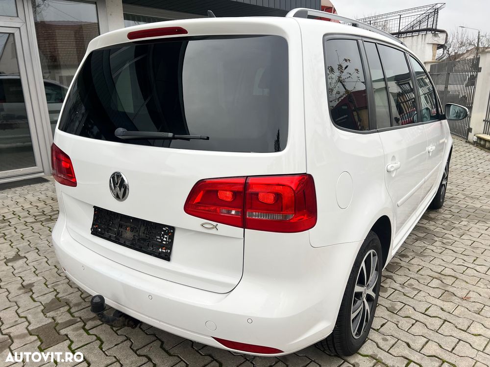 Volkswagen Touran 2.0 TDI Comfortline - 12