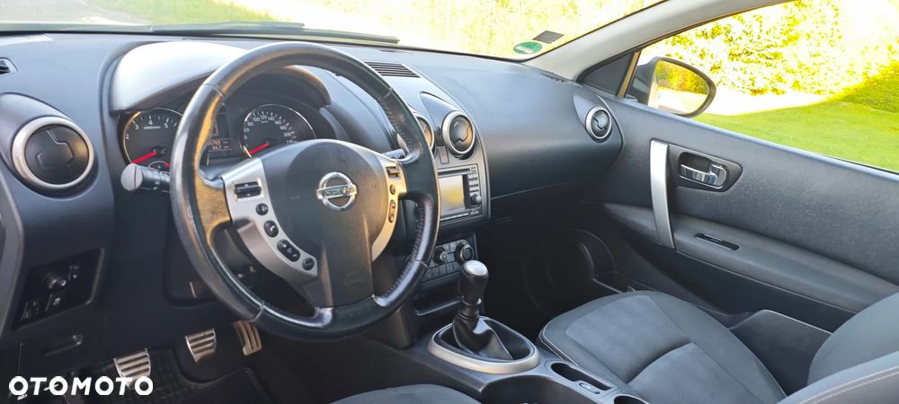 Nissan Qashqai+2 2.0 tekna - 13