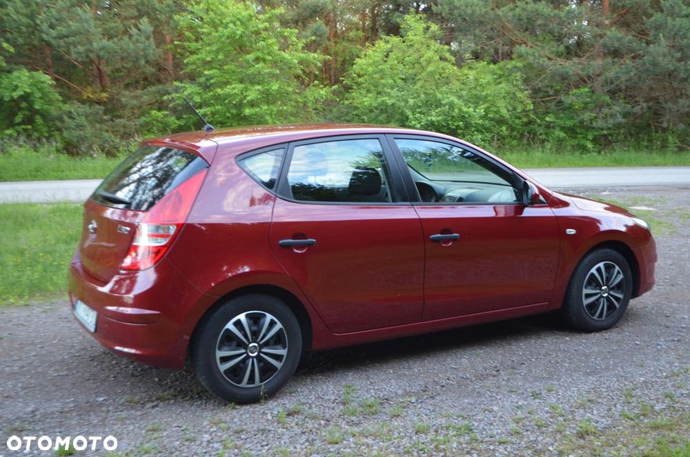 Hyundai i30 1.4 Base - 9