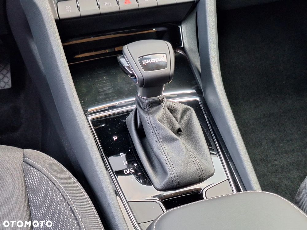 Skoda Karoq 1.5 TSI ACT Drive DSG - 19