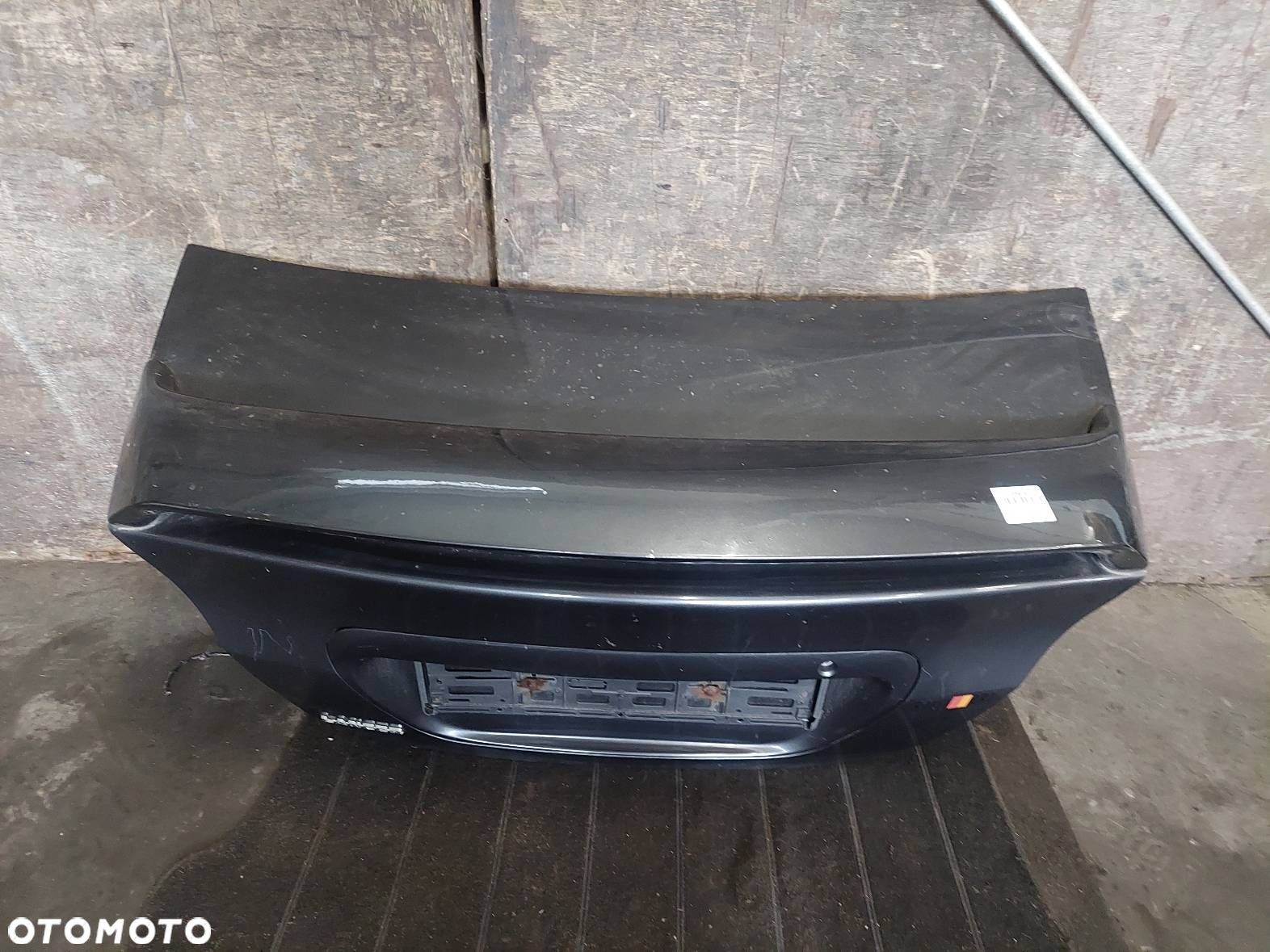 KLAPA BAGAŻNIKA MITSUBISHI LANCER VII SEDAN A02A - 1
