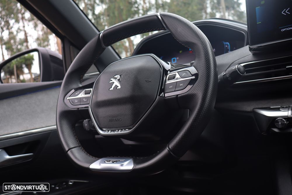 Peugeot 3008 1.6 Hybrid4 GT Line e-EAT8 - 23