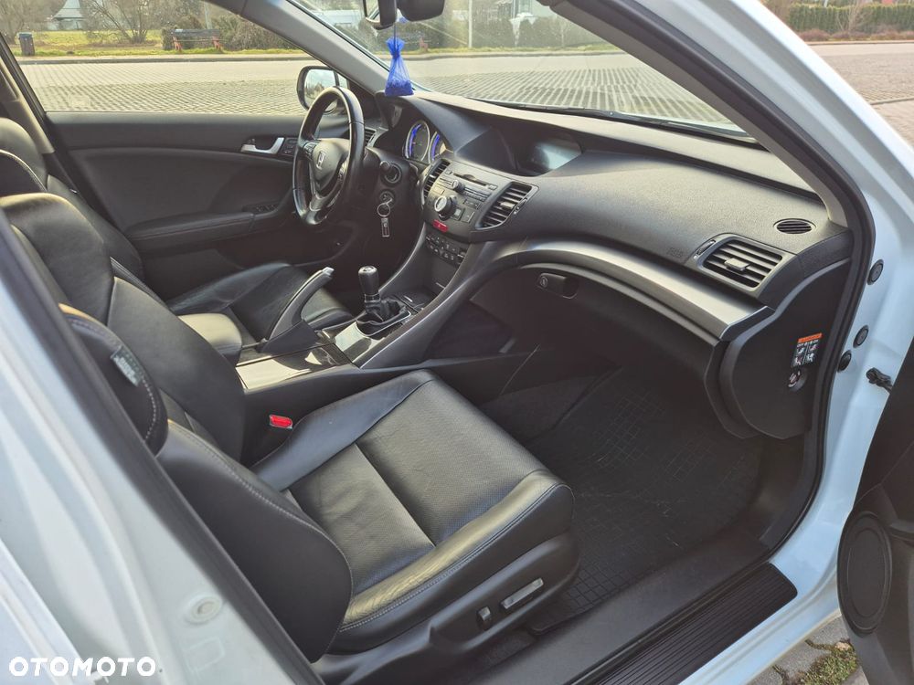 Honda Accord 2.2d Executive - 32