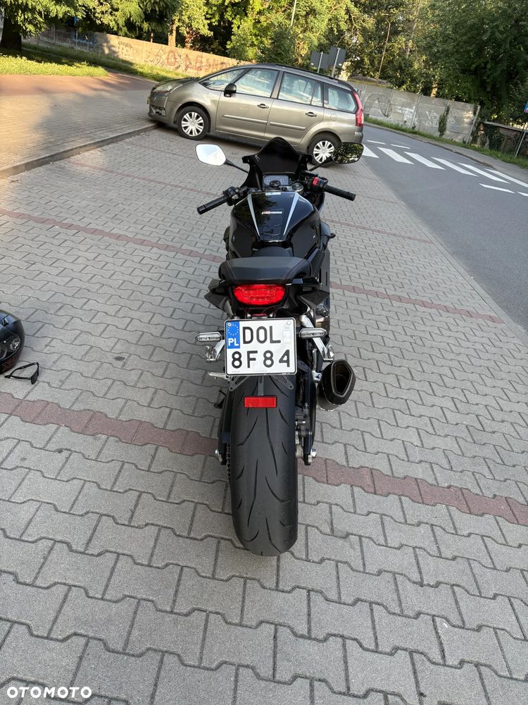 Honda CBR - 4
